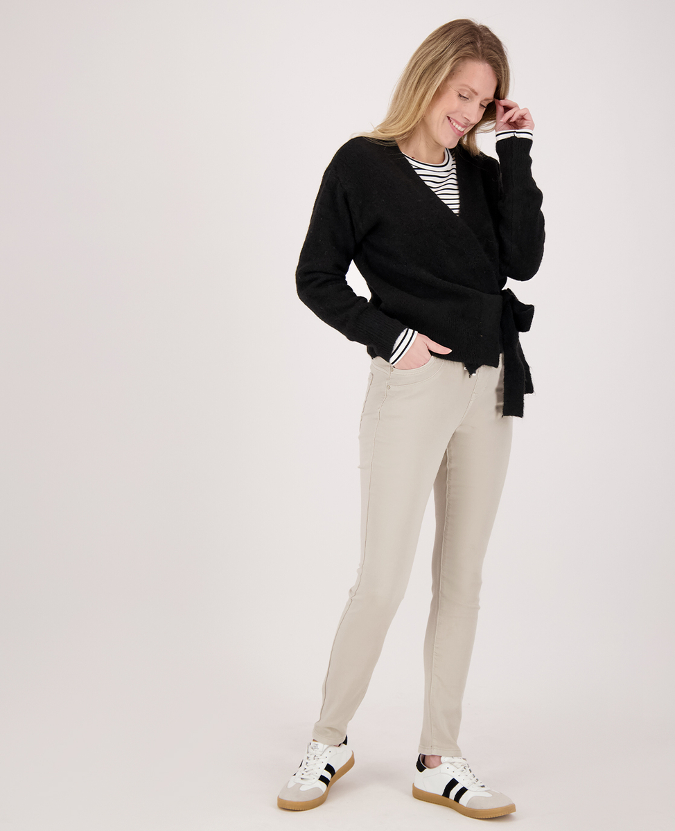 J5669.9.jpg
