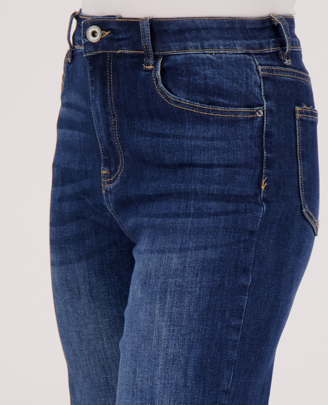 j6468_5.jpg